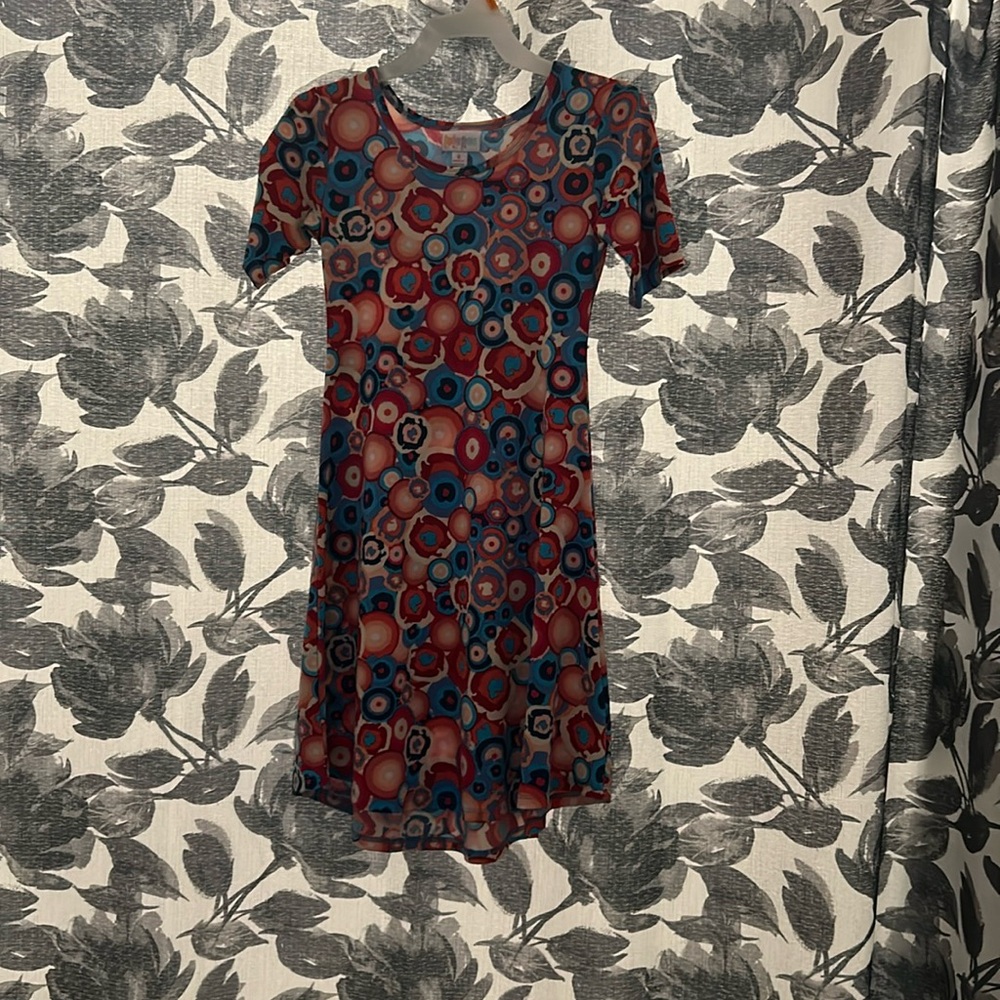 This is a lularoe that i have only worn once